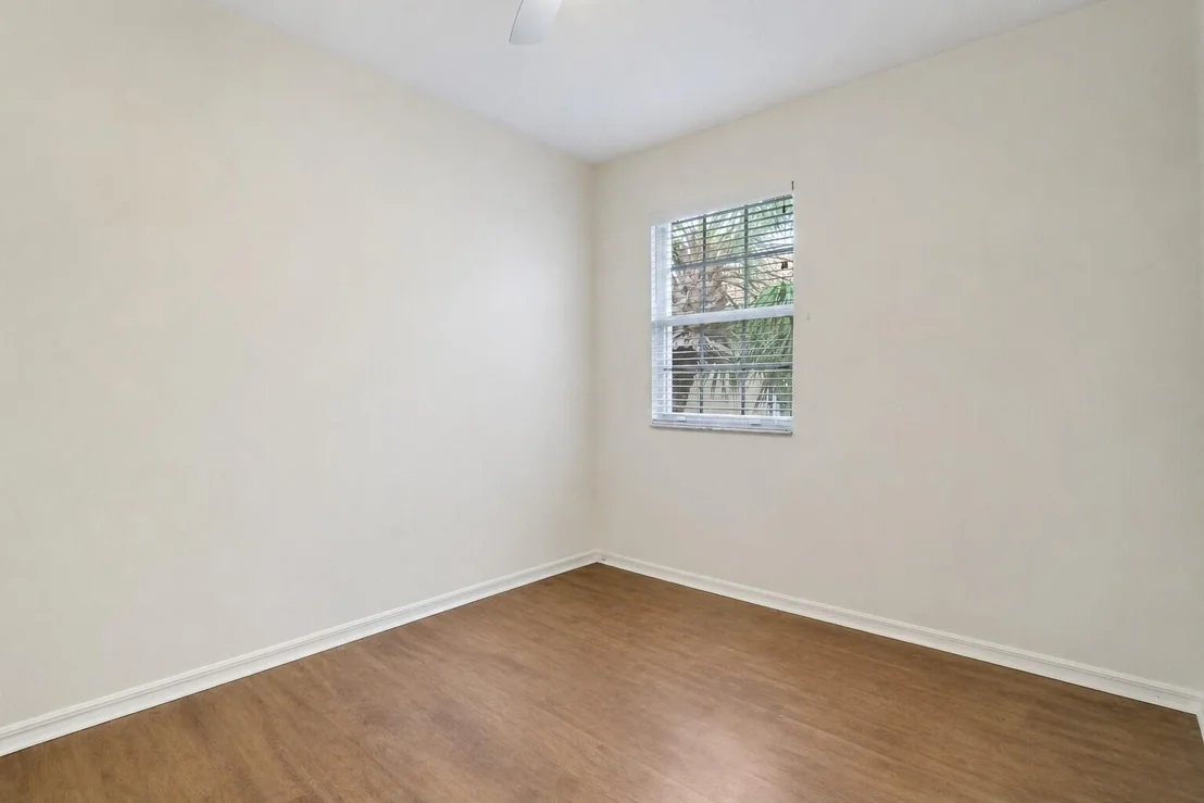 Photo of Unit B at 105 Lighthouse Circle