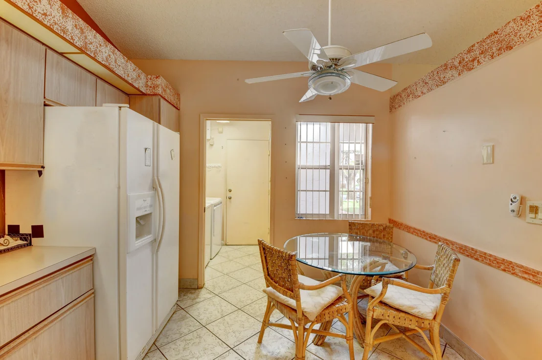 Photo of Unit A at 6384 Mill Pointe Circle