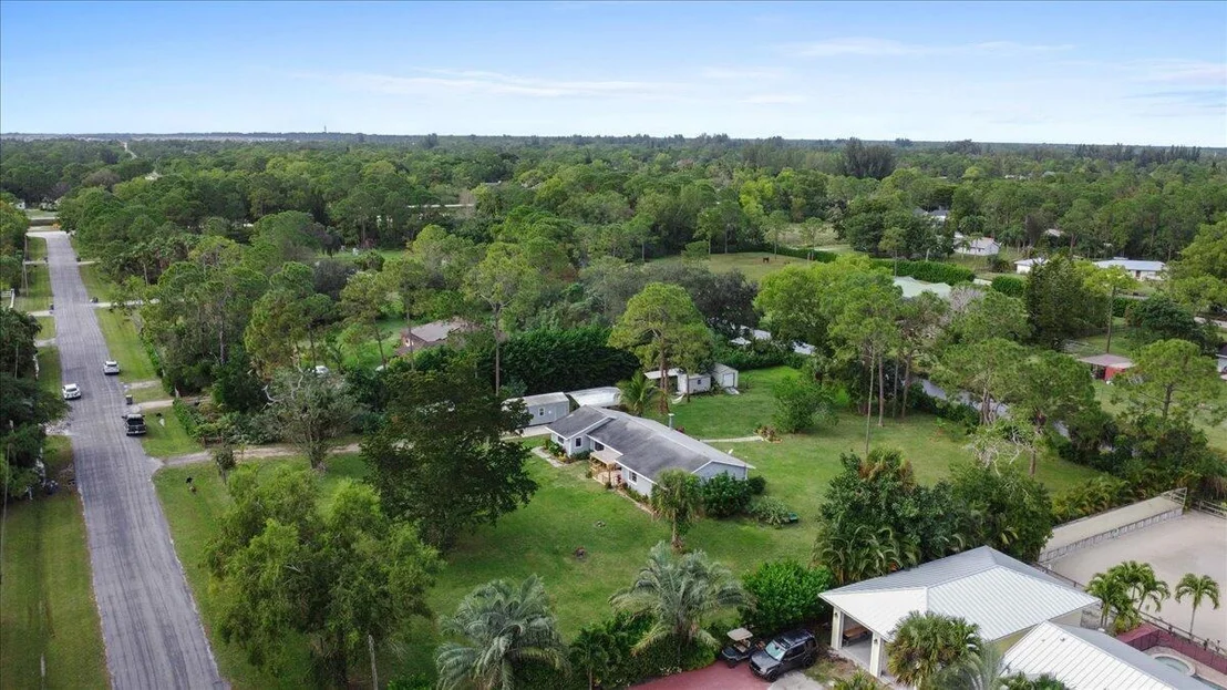 Photo of 12809 Sunset Boulevard