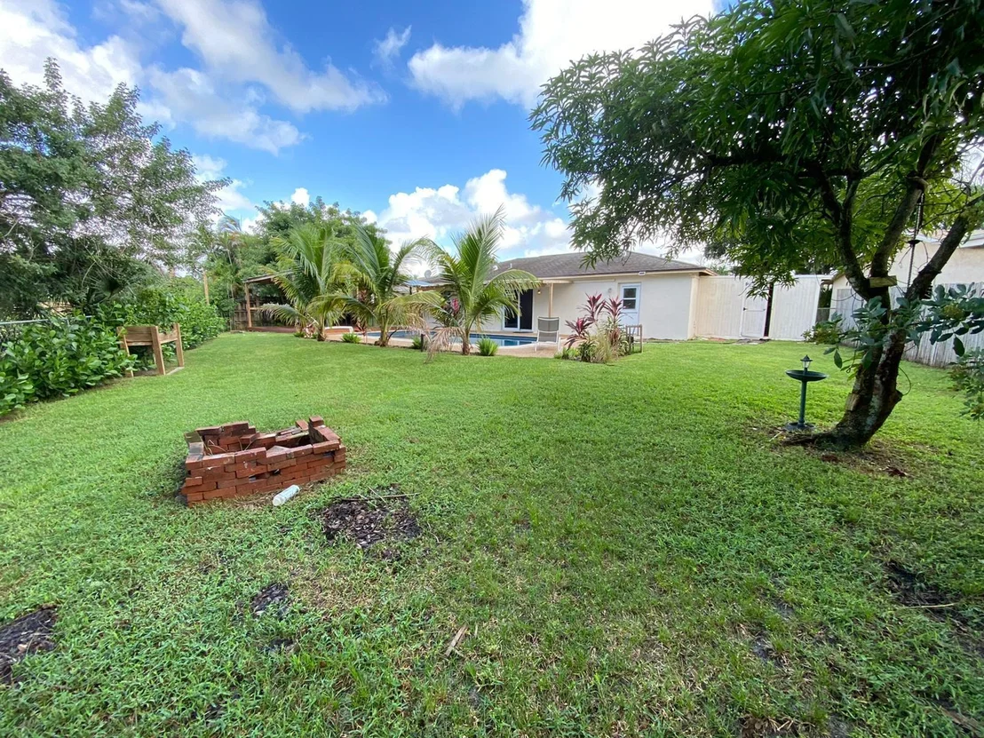 Photo of 9596 RICHMOND Circle