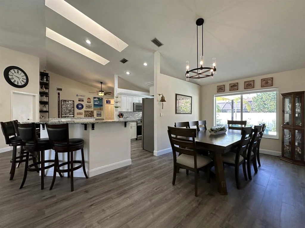 Photo of 455 Seneca Lane