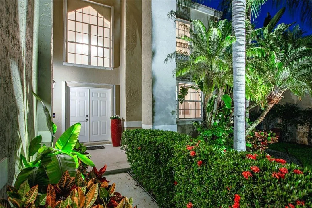 Photo of 325 Cameron Drive