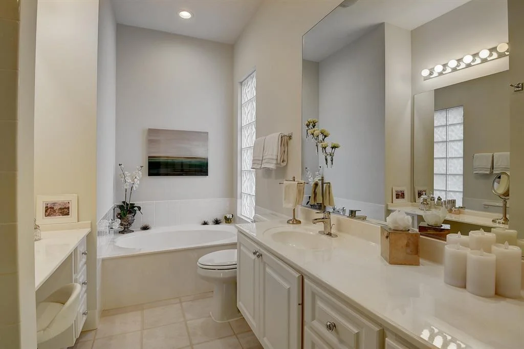 Photo of 4802 Orchard Lane