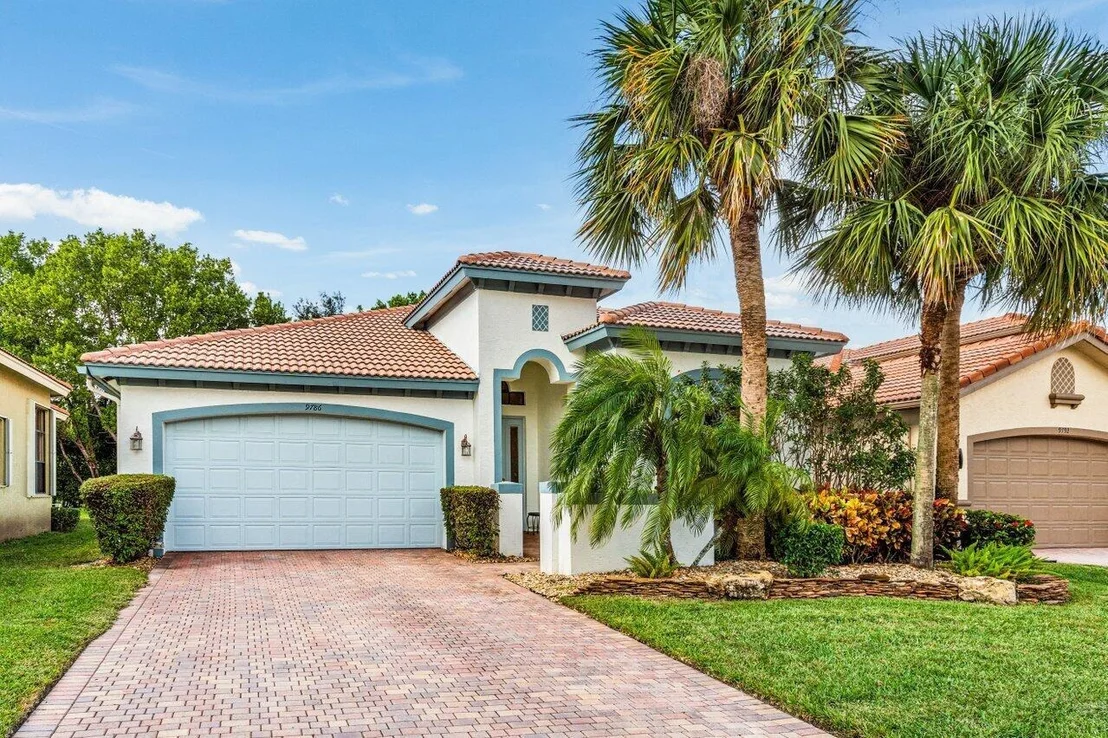 Photo of 9786 Isles Cay Drive