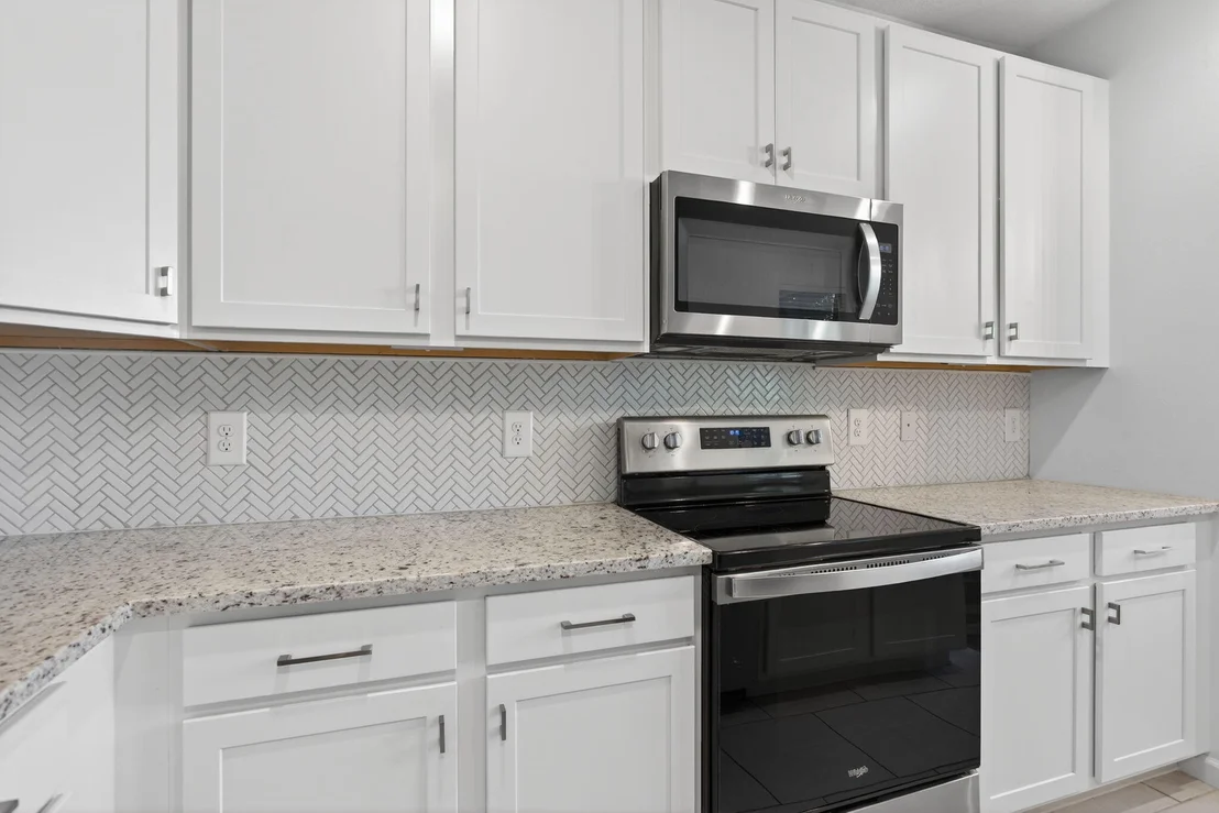 Photo of 325 NW 33rd Lane