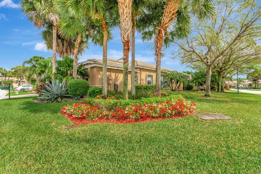 Photo of 6992 Pisano Drive
