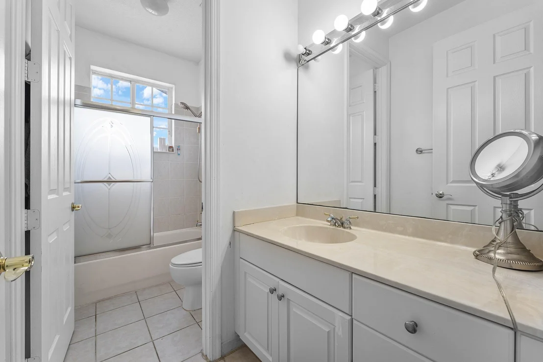 Photo of 140 Bellezza Terrace