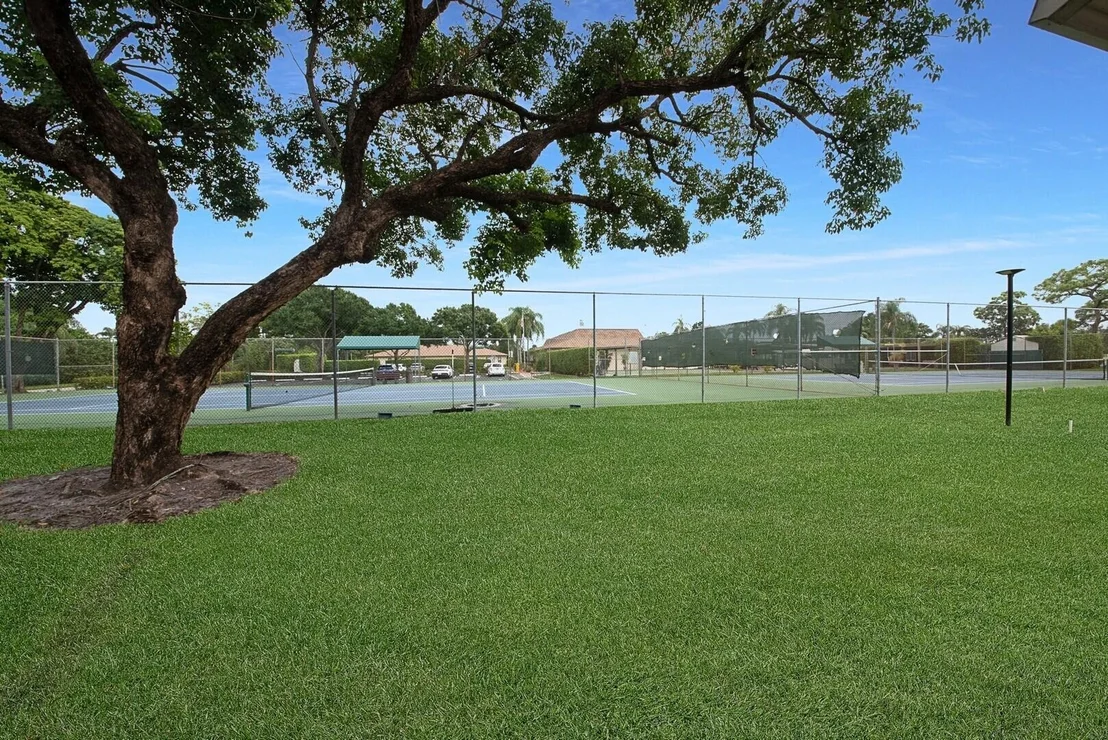 Photo of Unit D at 5220 Nesting Way