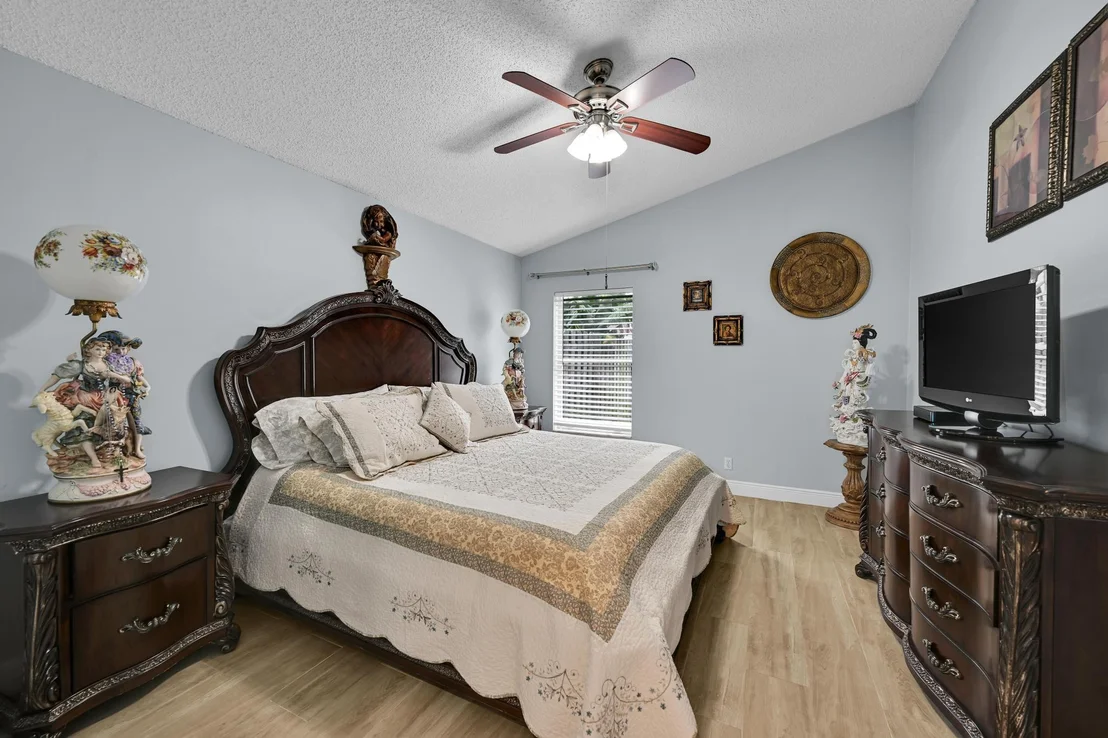 Photo of 107 Saddle Trail