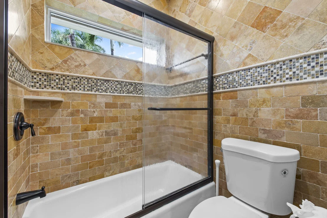 Photo of 7900 N Upper Ridge Drive