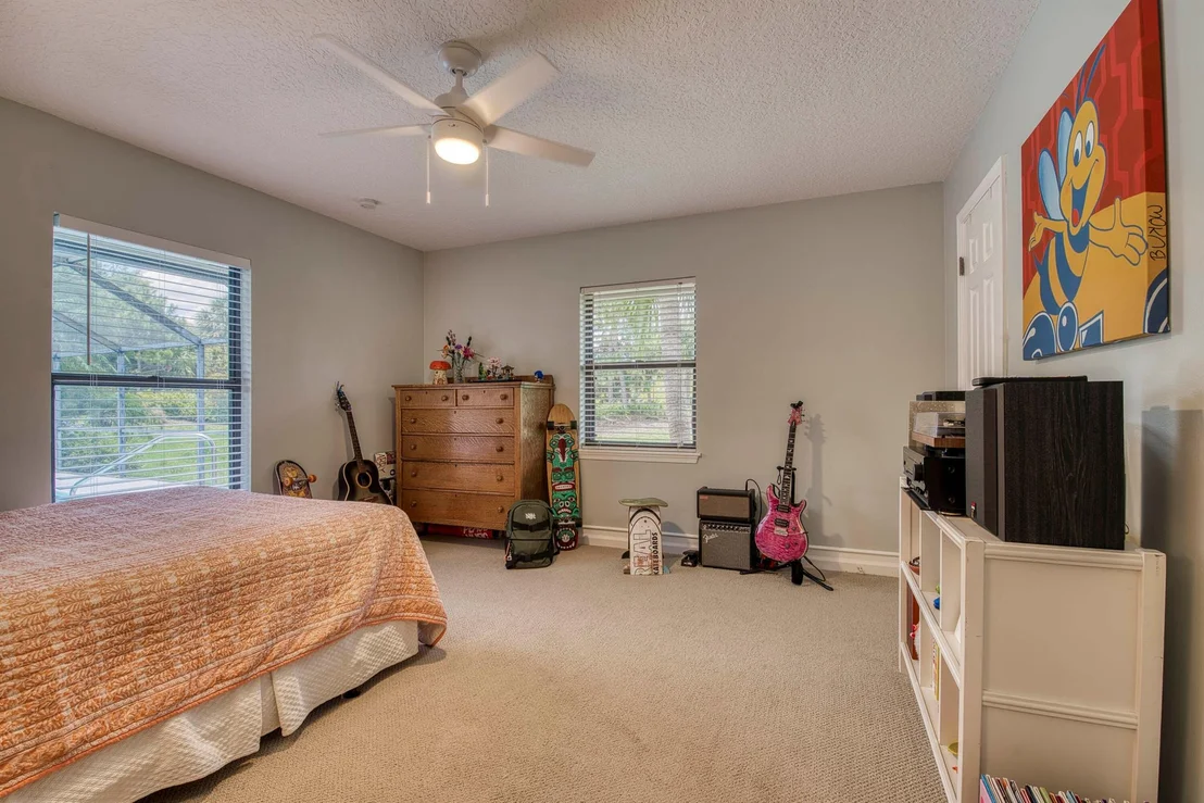 Photo of 18402 Lake Bend Drive
