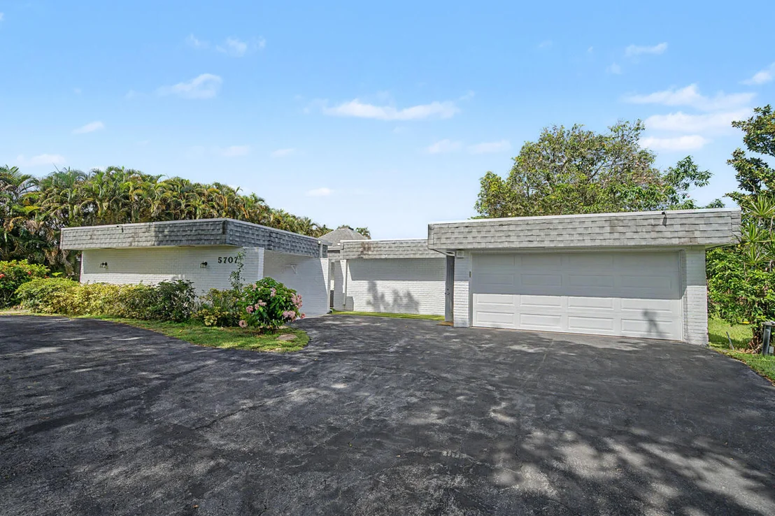 Photo of 5707 White Hickory Circle