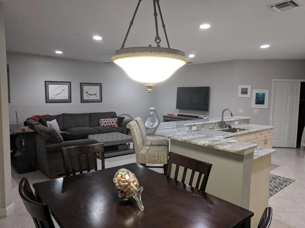 Photo of 4847 N Classical Boulevard