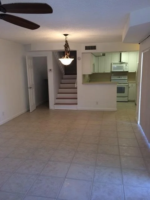 Photo of Unit B at 8183 Thames B Boulevard