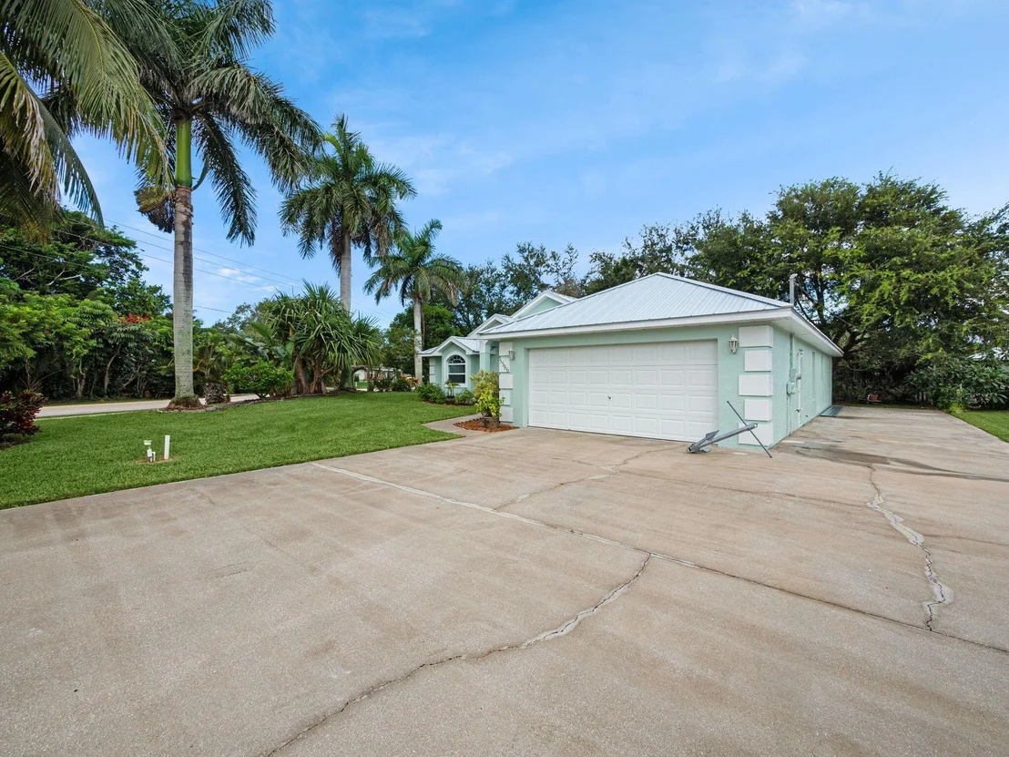 Photo of 5596 SE Sailfish Way