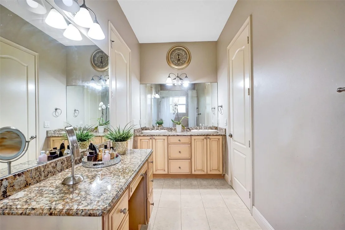 Photo of 8426 Sawpine Road