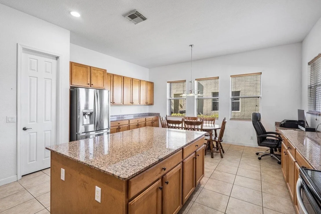 Photo of 482 Cresta Circle