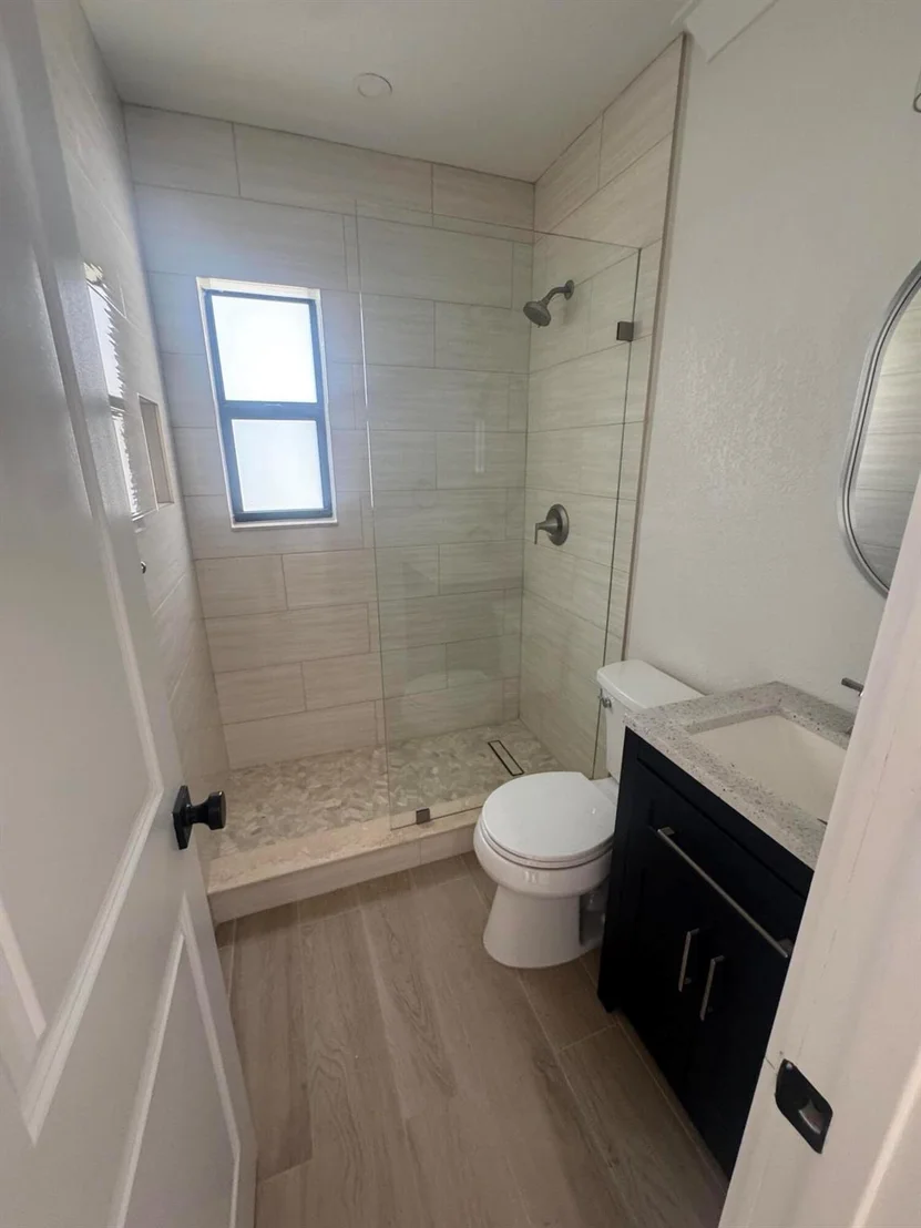 Photo of 3015 Robert Road