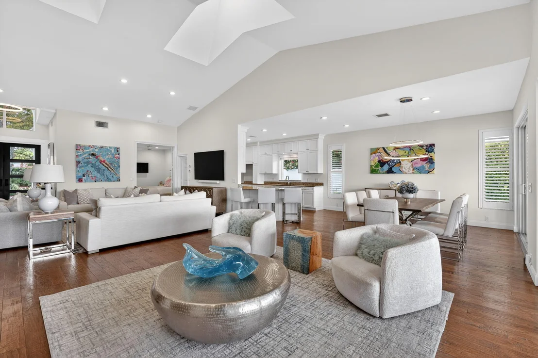 Photo of 167 Regatta Drive