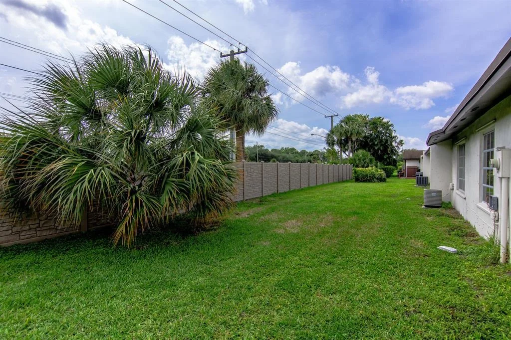 Photo of 15668 Bottlebrush Circle