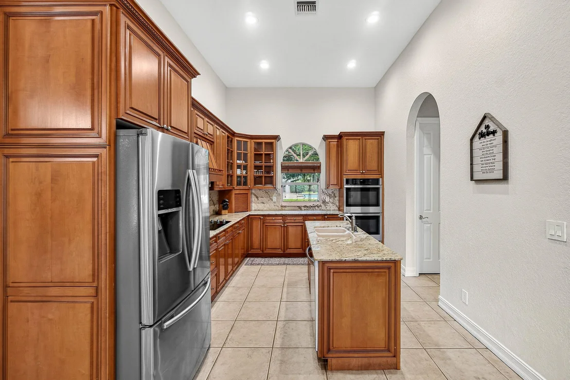 Photo of 8634 Sawpine Road