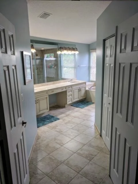 Photo of 4847 N Classical Boulevard