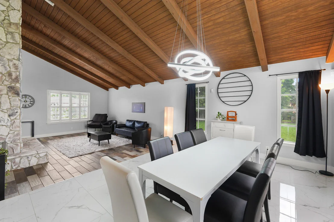 Photo of 6785 ESCONDIDA Drive
