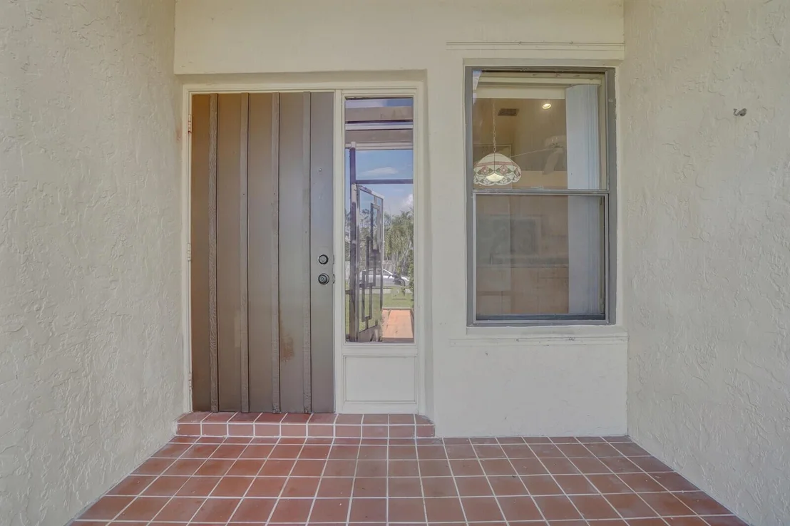 Photo of 19606 Hampton Drive