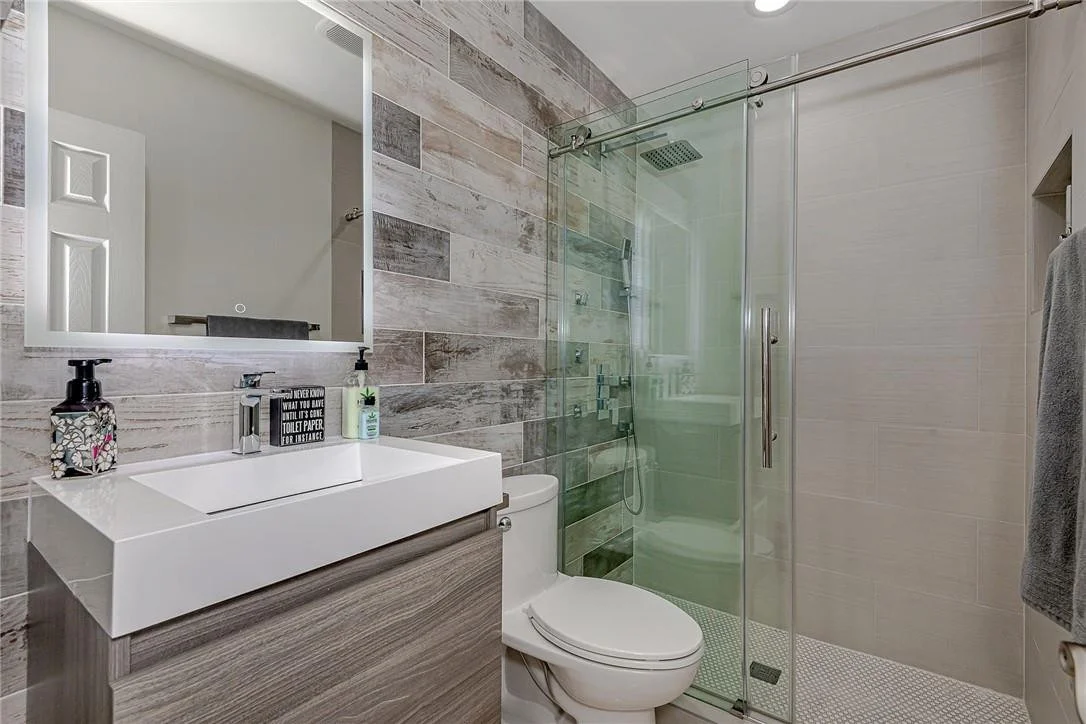 Photo of 221 SE 3rd Street
