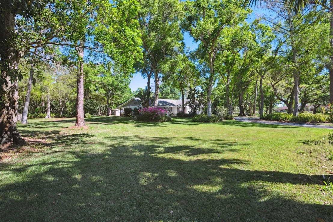 Photo of 1945 SE 4th Street