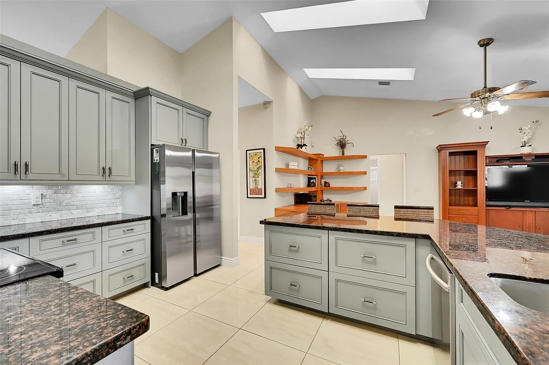 Photo of 62 W Palm Drive