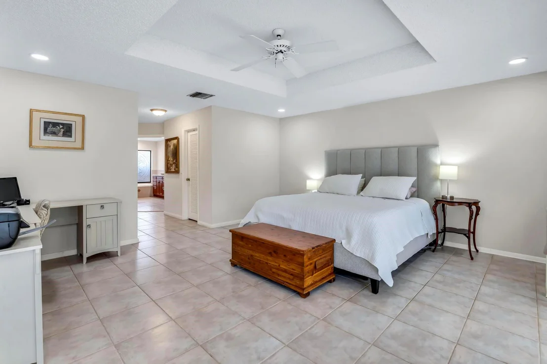 Photo of 10180 Silver Lake Drive