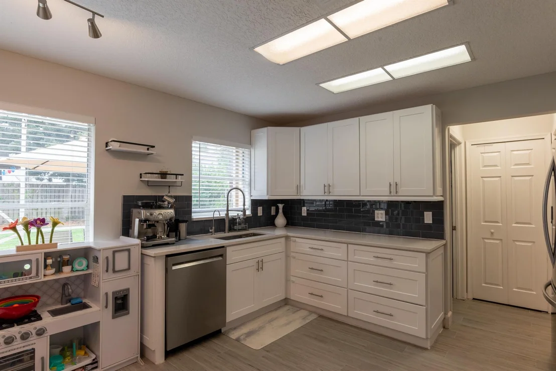 Photo of 132 Stonebriar Boulevard