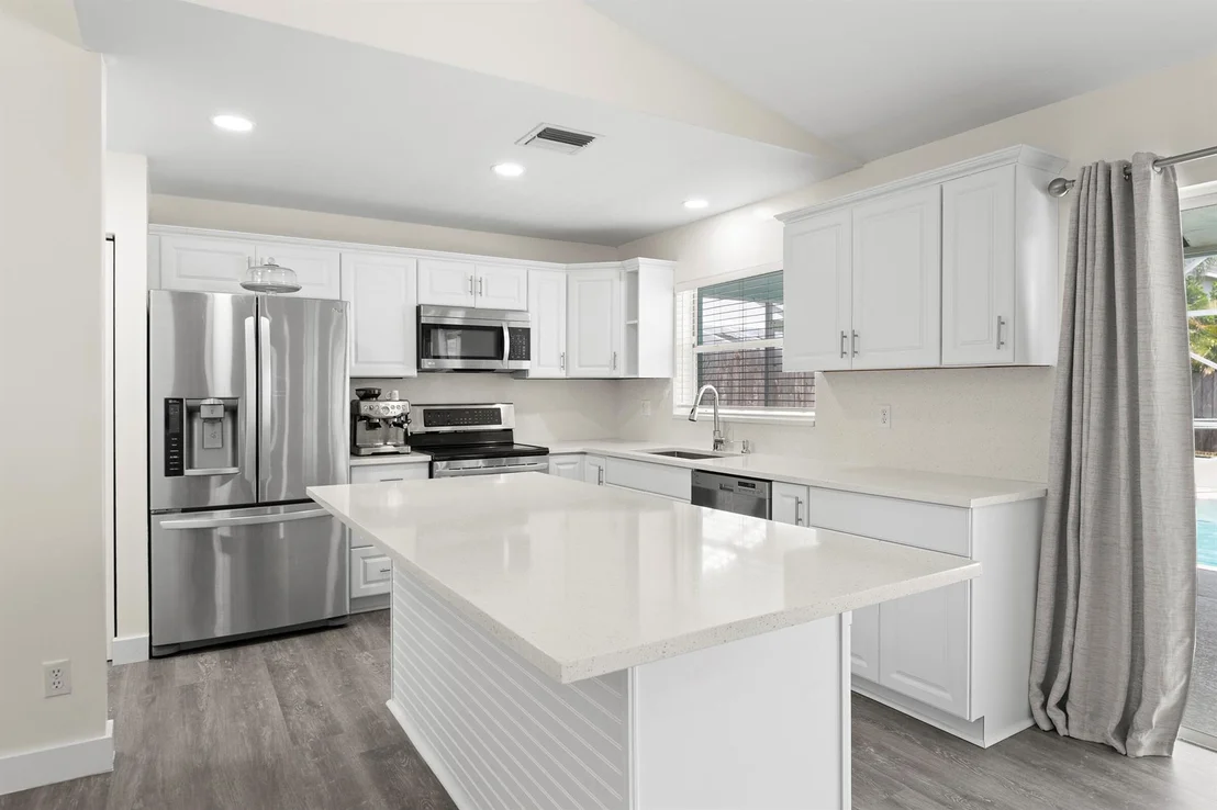 Photo of 9120 Paragon Way