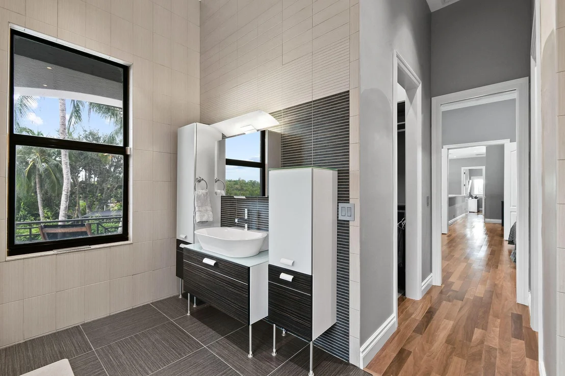 Photo of 360 Fishermans Way