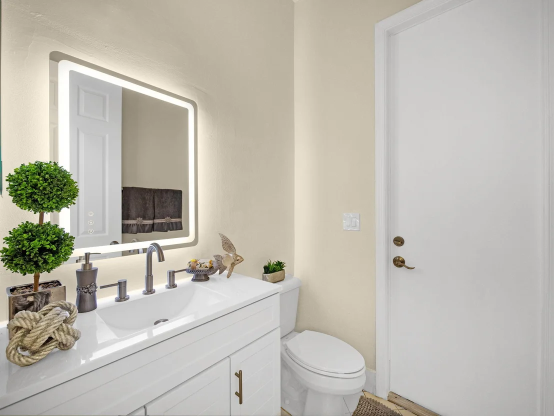 Photo of 2754 Danforth Terrace