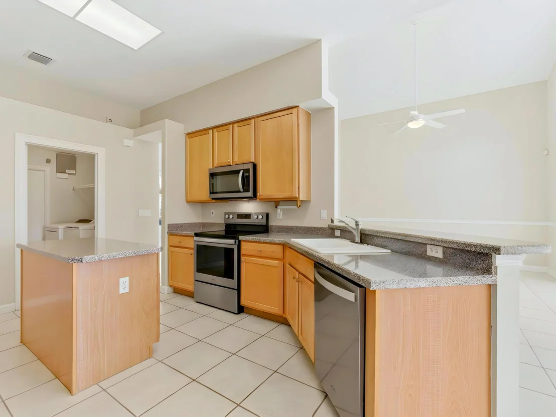 Photo of 7123 Brunswick Circle