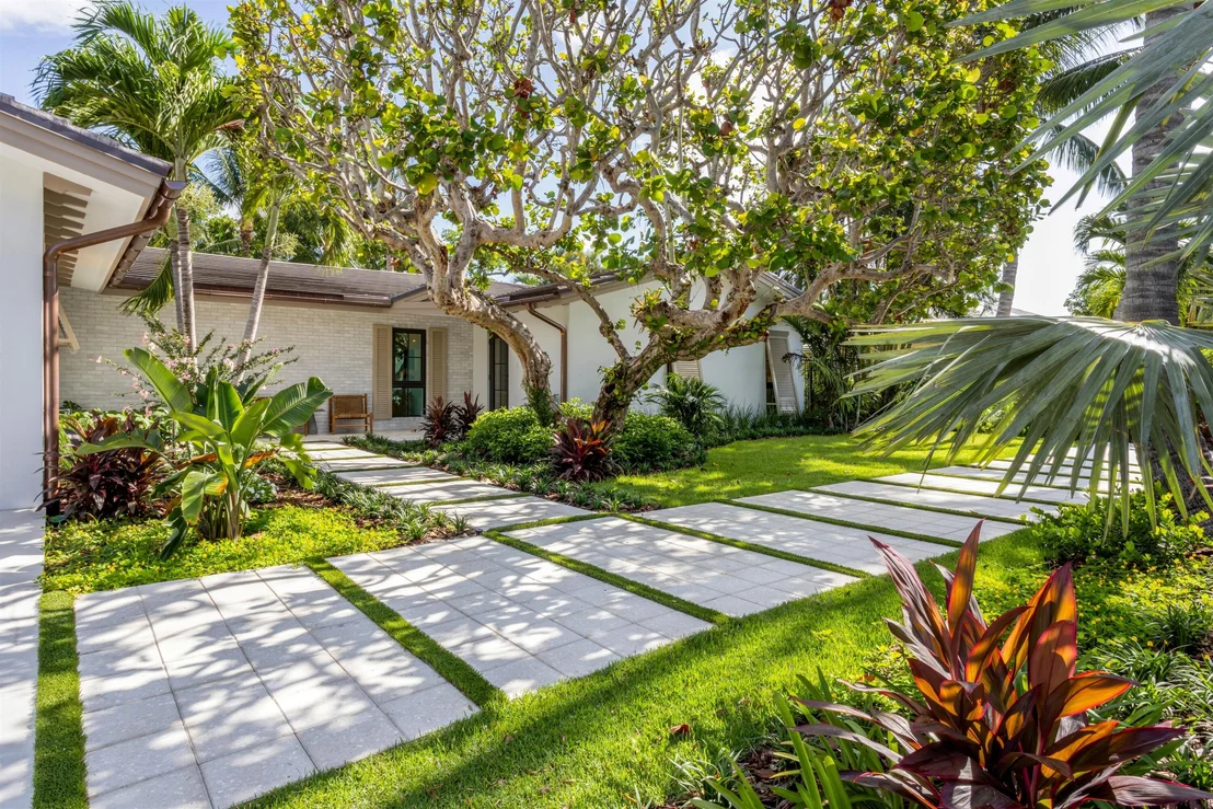 Photo of 1125 Harbor Drive