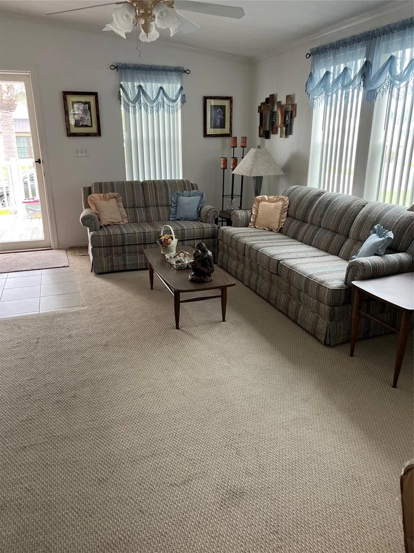 Photo of 4401 SW 10th Way