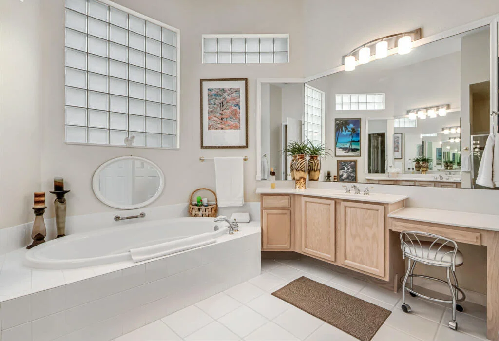 Photo of 9433 Lantern Bay Circle
