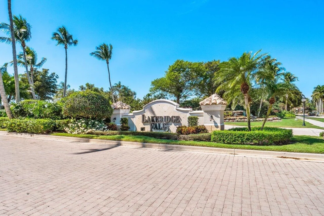 Photo of 12405 Lakeridge Falls Drive