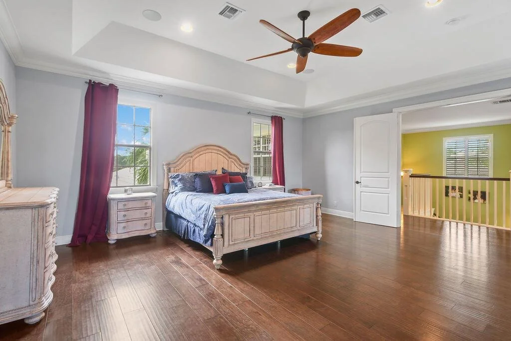 Photo of 3338 Greenway Drive