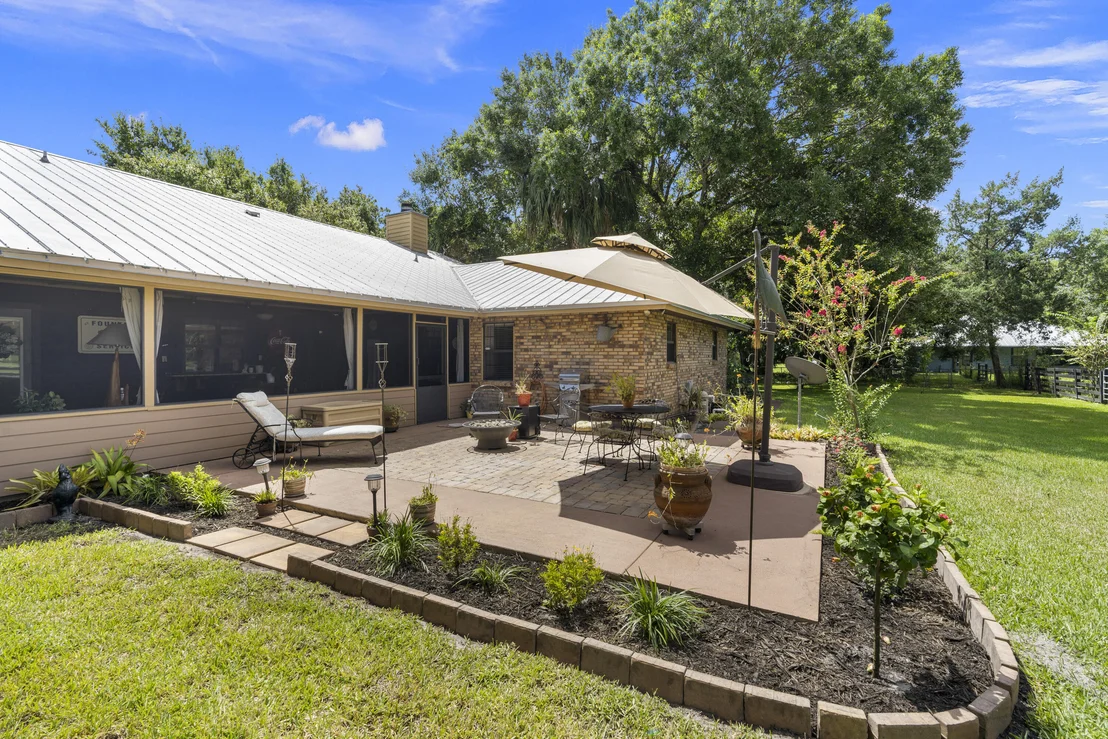 Photo of 771 Campbell Road