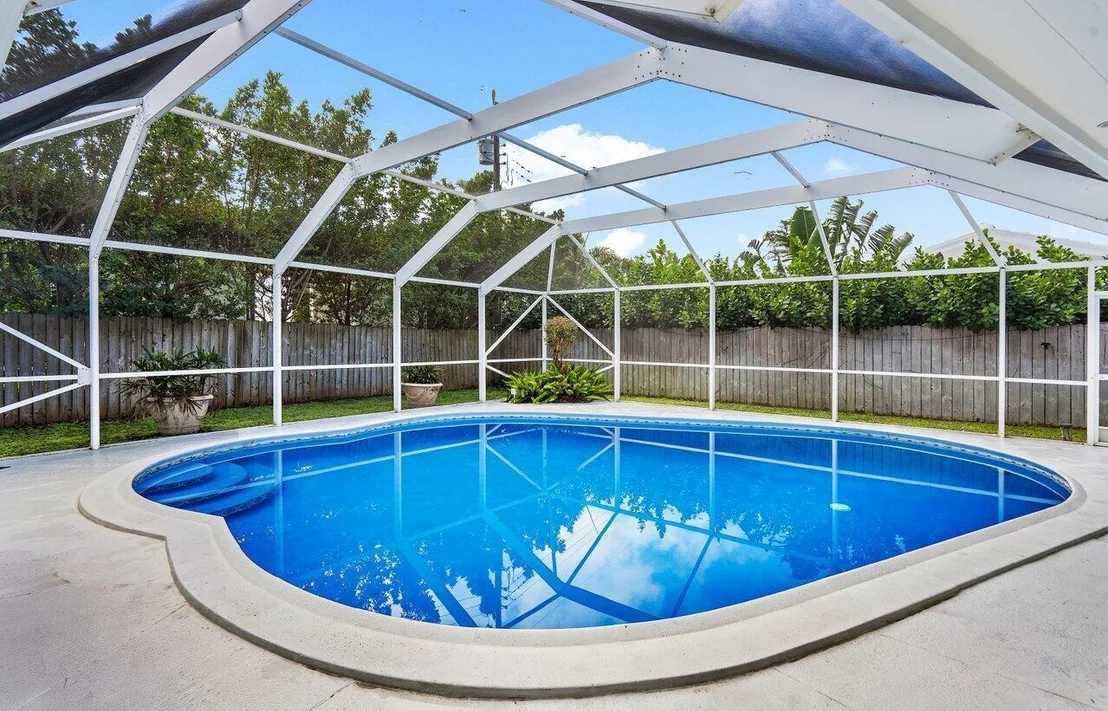 Photo of 812 Cordova Drive