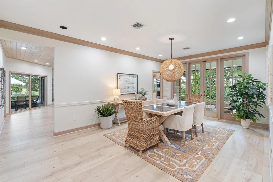Photo of 121 Turnberry Drive