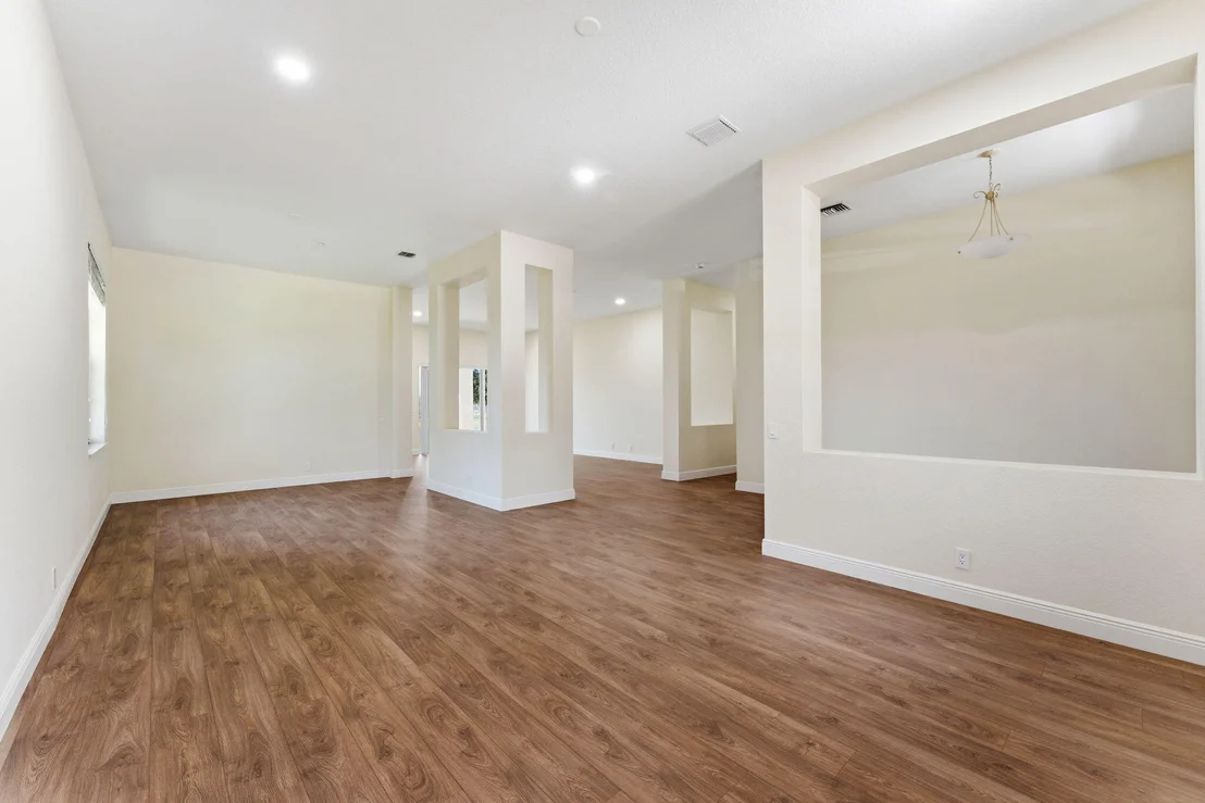 Photo of 1112 Skylark Drive