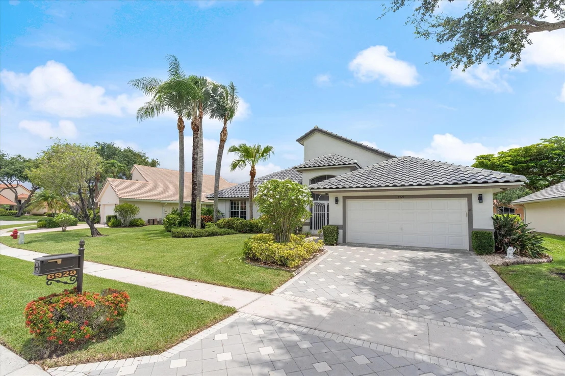 Photo of 6929 Grenelefe Road