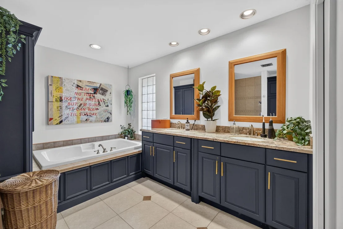 Photo of 2613 Mohawk Circle