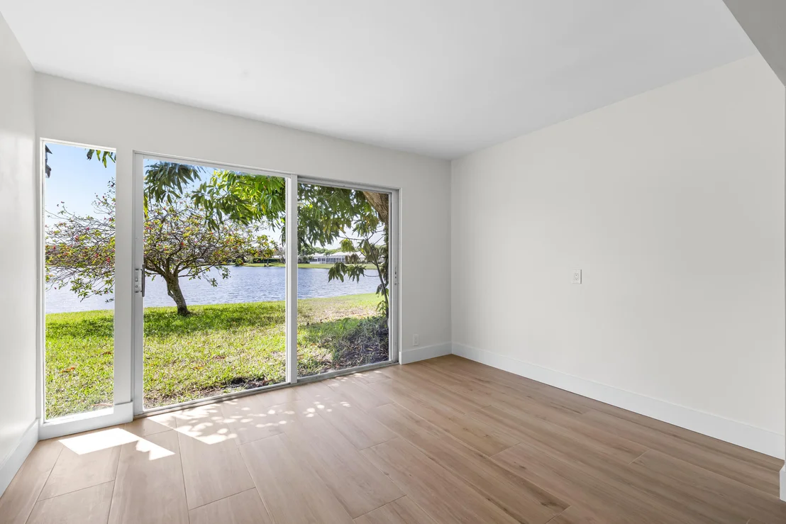 Photo of 302 Riverside Drive