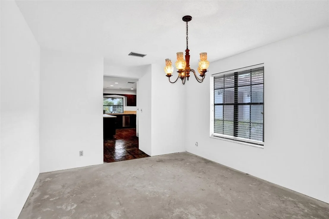 Photo of 65 W Palm Drive